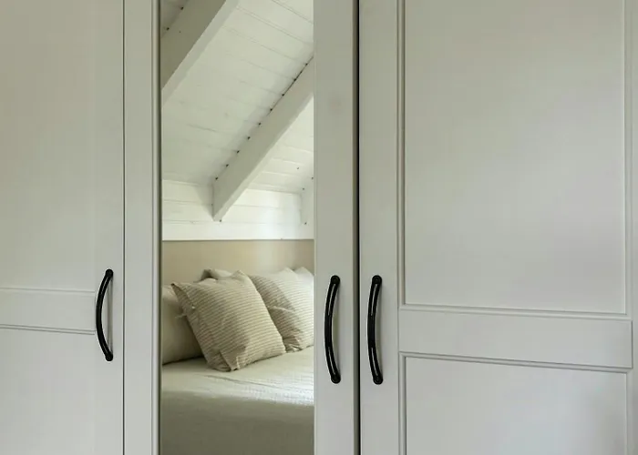 Nyaraló Idyllic Thatched Near Udsholt Græsted