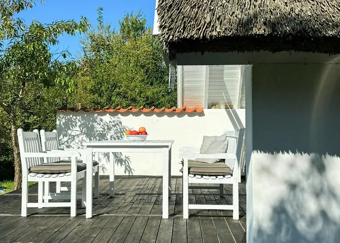 Idyllic Thatched Near Udsholt Nyaraló Græsted