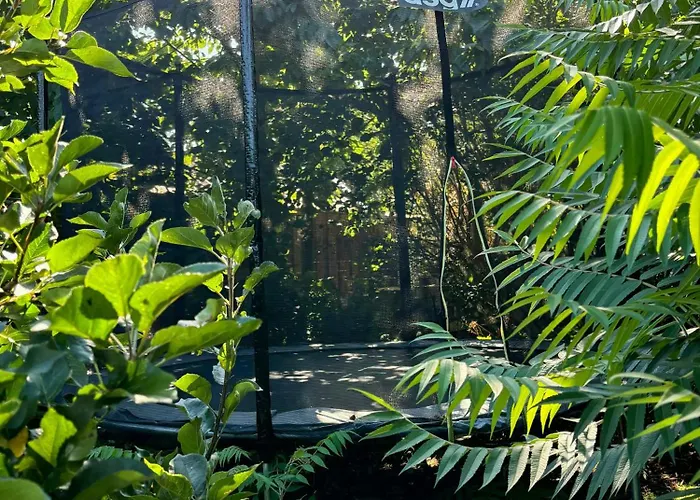 Nyaraló Idyllic Thatched Near Udsholt